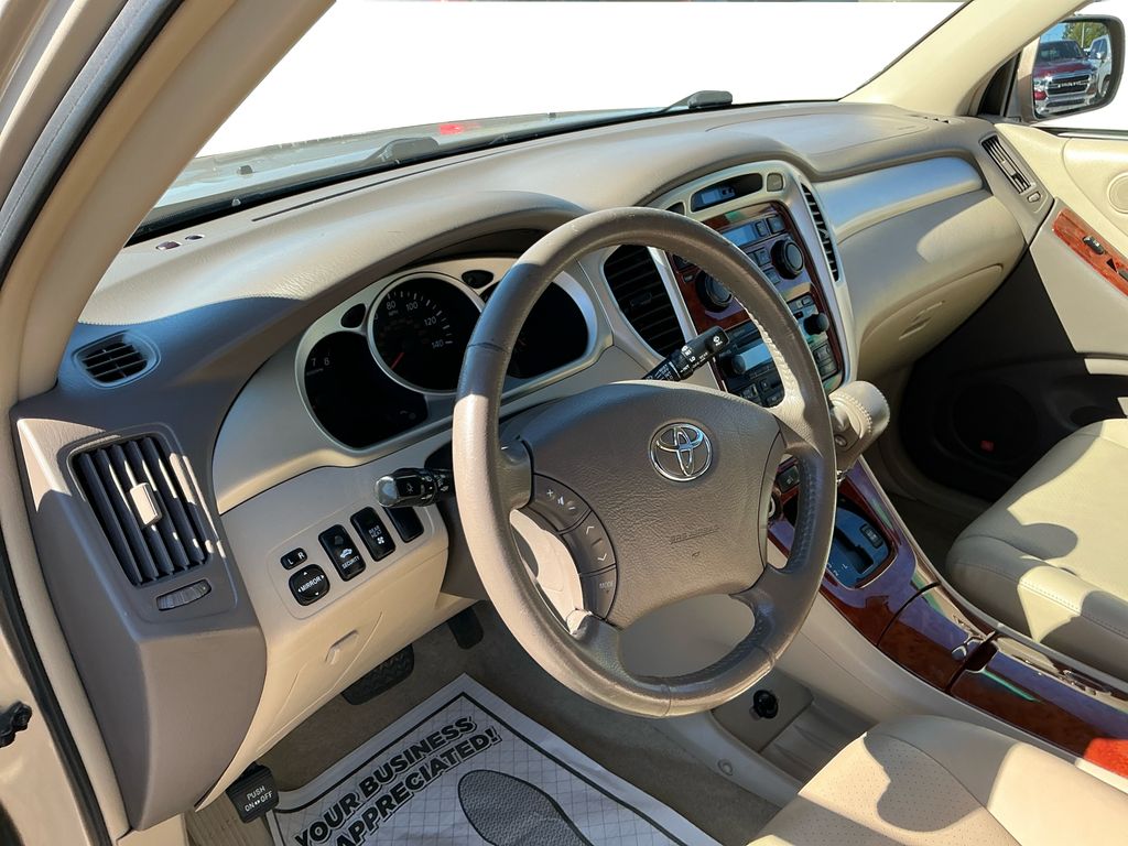 2006 Toyota Highlander Limited photo 9
