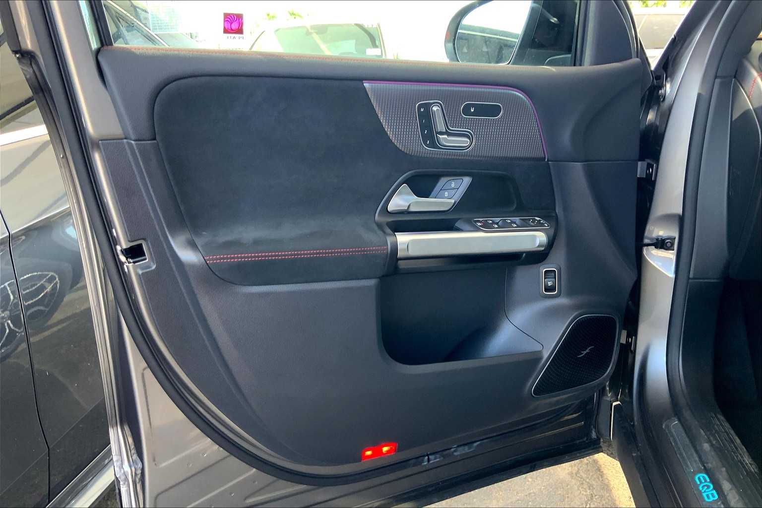 2023 Mercedes Benz EQB 350 4MATIC photo 20