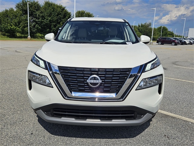 2023 Nissan Rogue SV photo 2