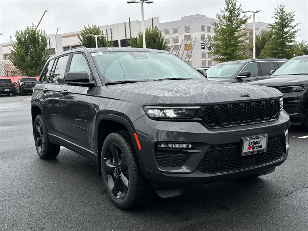 2025 Jeep Grand Cherokee Limited photo 10