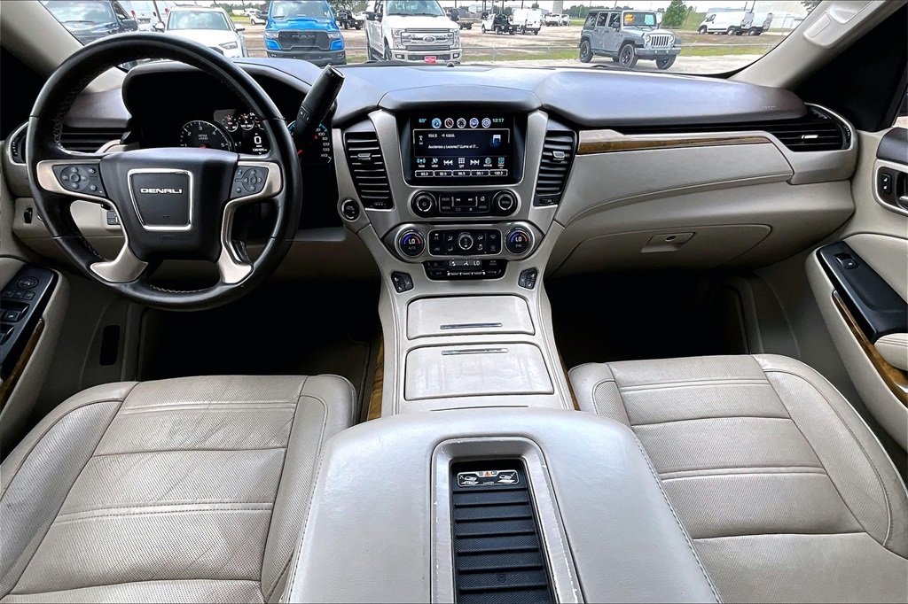 2017 Gmc Yukon Denali photo 7