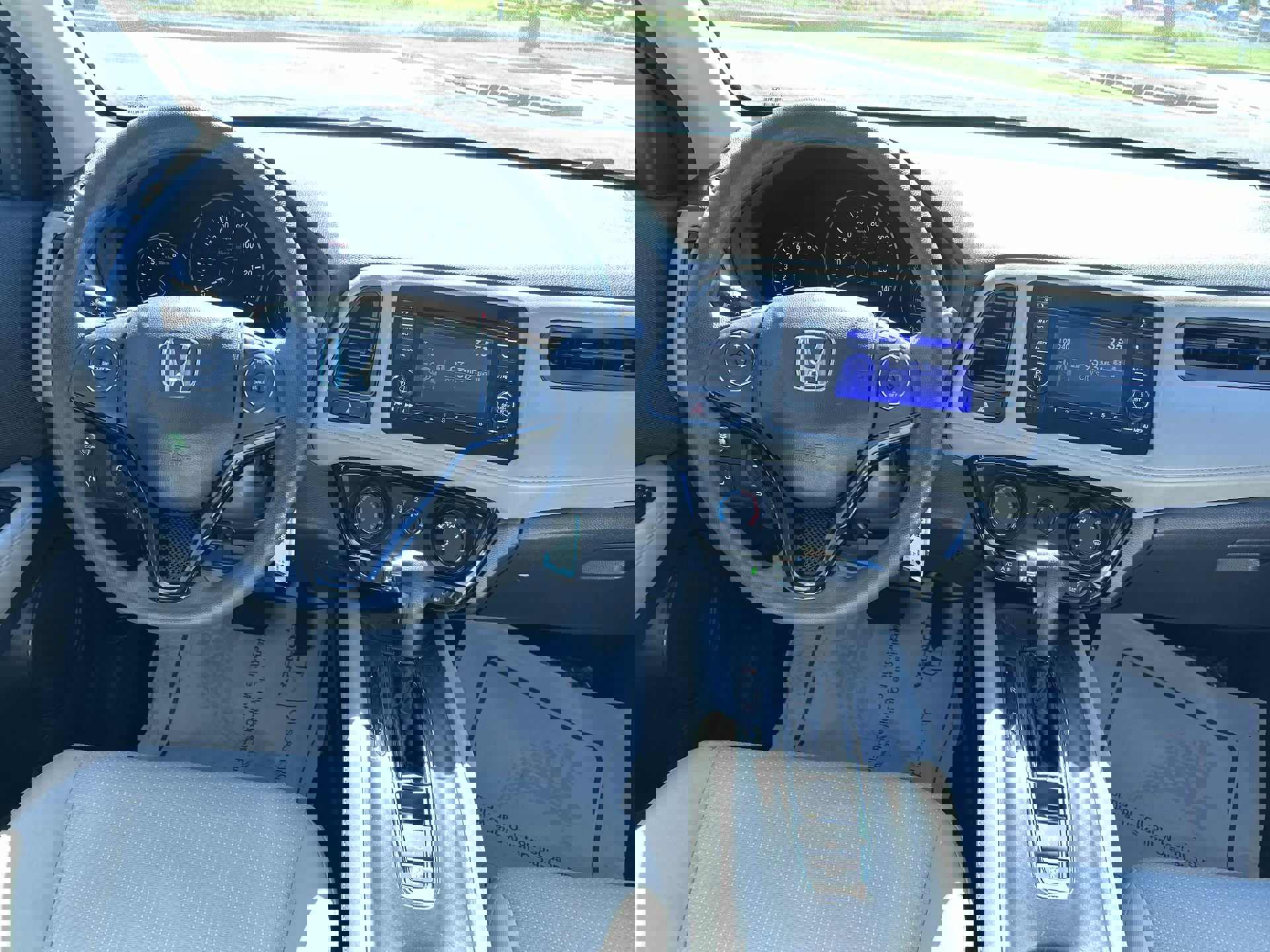 2022 Honda HR-V LX photo 24