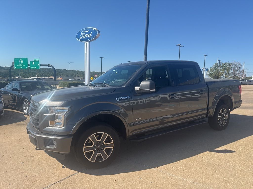 2016 Ford F-150 XLT photo 3
