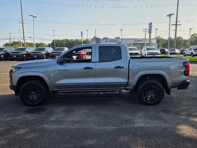 2026 Chevrolet Colorado Work Truck photo 3