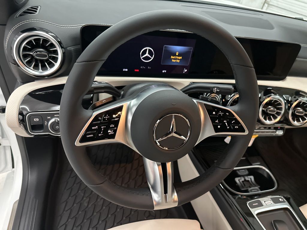 2026 Mercedes Benz CLA 250 photo 7
