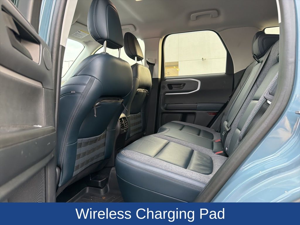 2022 Ford Bronco Sport Outer Banks photo 3