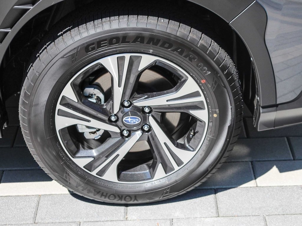 2025 Subaru Crosstrek Premium photo 2