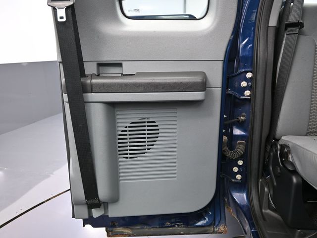 2012 Ford F-350 photo 30