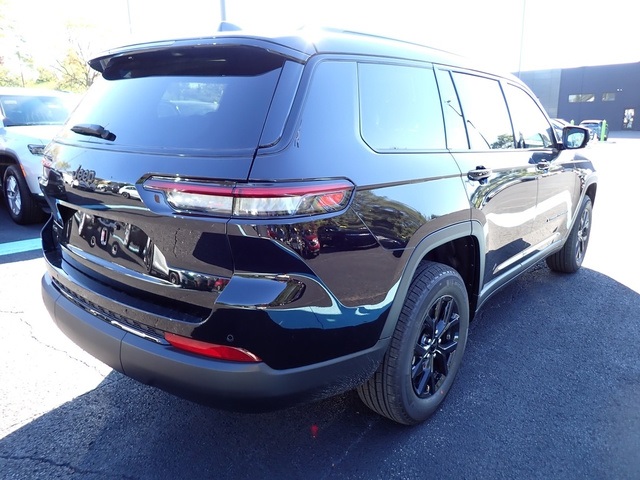 2025 Jeep Grand Cherokee Altitude X photo 5