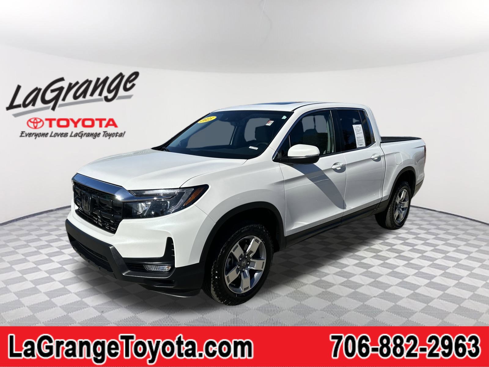 2025 Honda Ridgeline RTL's photo