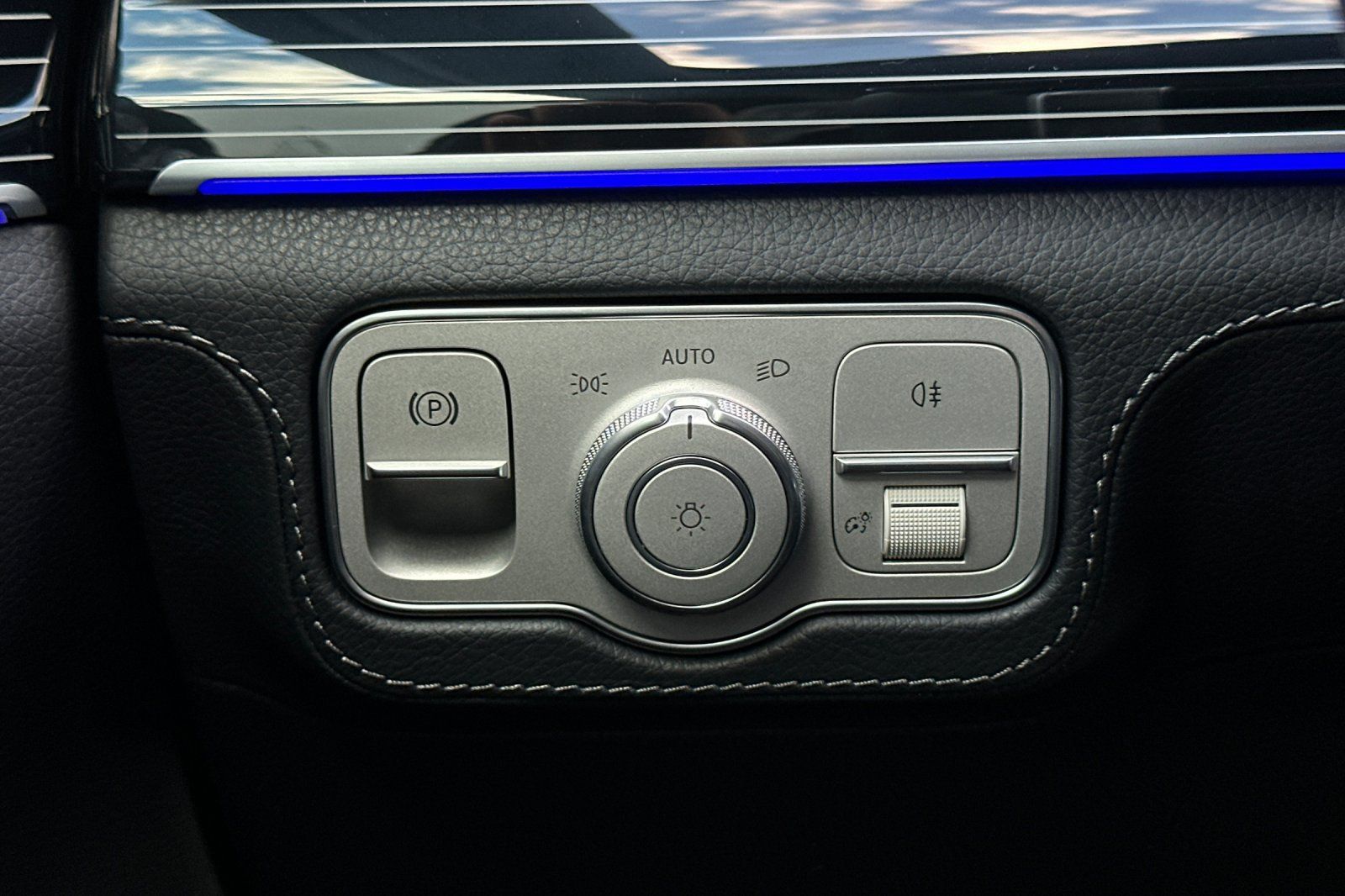 2026 Mercedes Benz GLS 580 4MATIC photo 25
