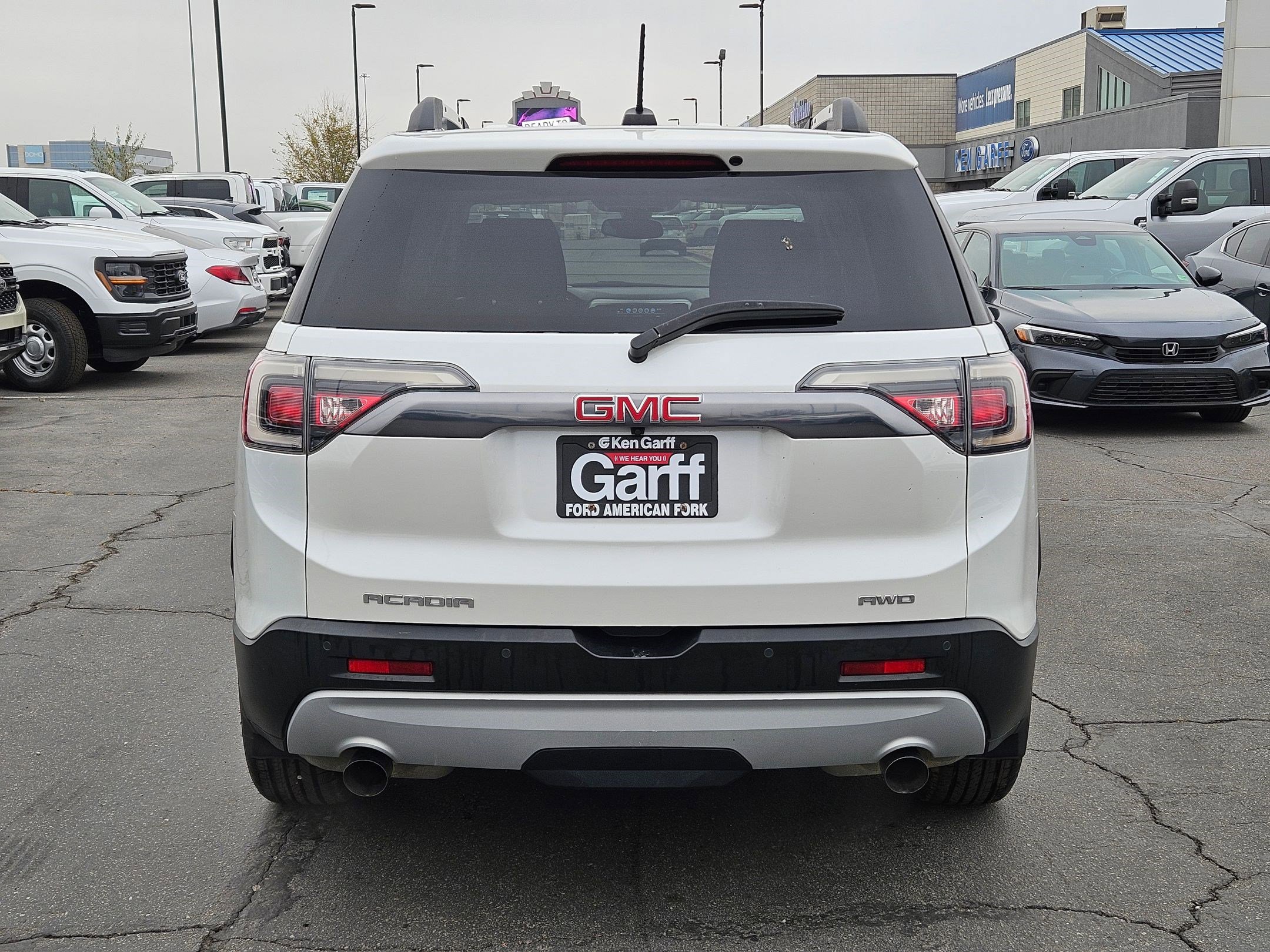 2019 Gmc Acadia SLT photo 4