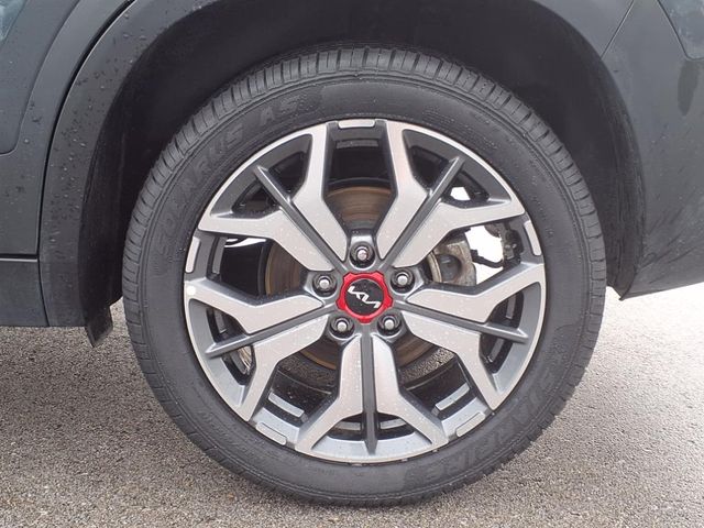 2023 Kia Seltos SX photo 8