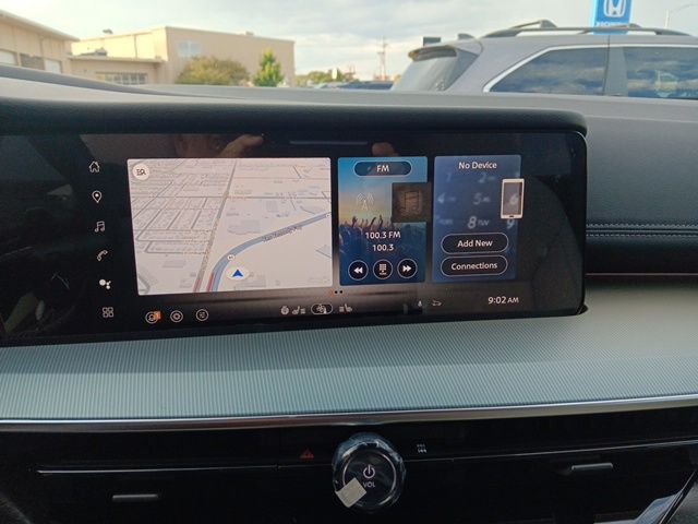 2026 Nissan Murano SL photo 13