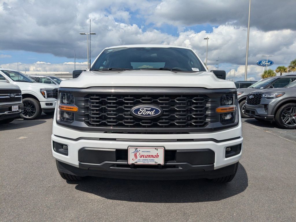 2025 Ford F-150 STX photo 9