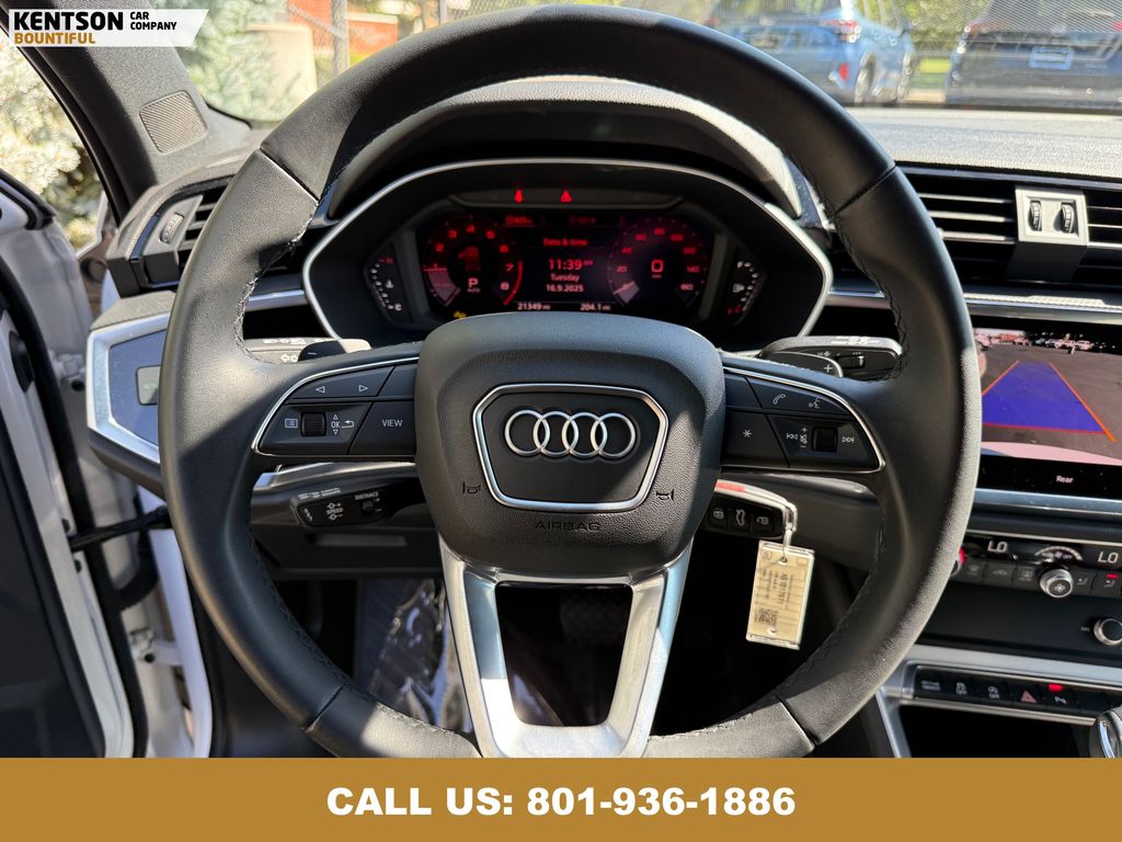 2025 Audi Q3 S line Premium photo 17