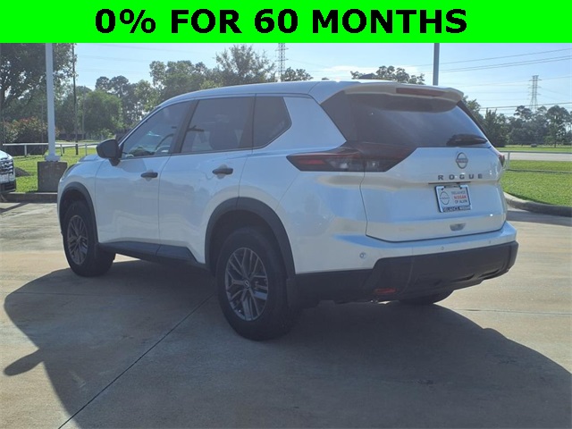 2025 Nissan Rogue S photo 2