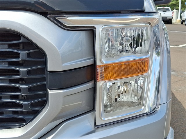 2022 Ford F-150 XL photo 8