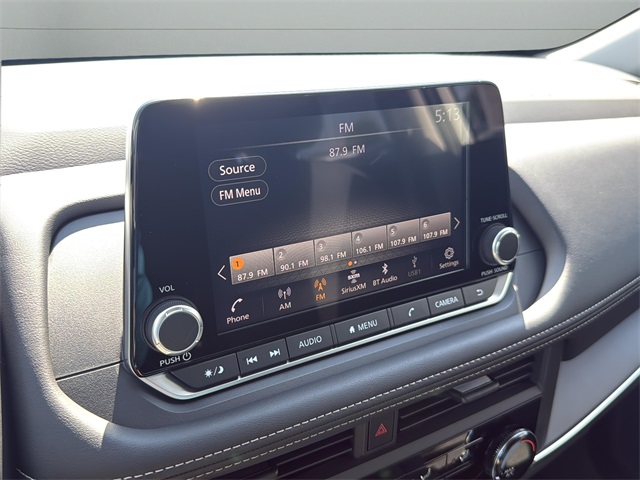 2026 Nissan Rogue S photo 15