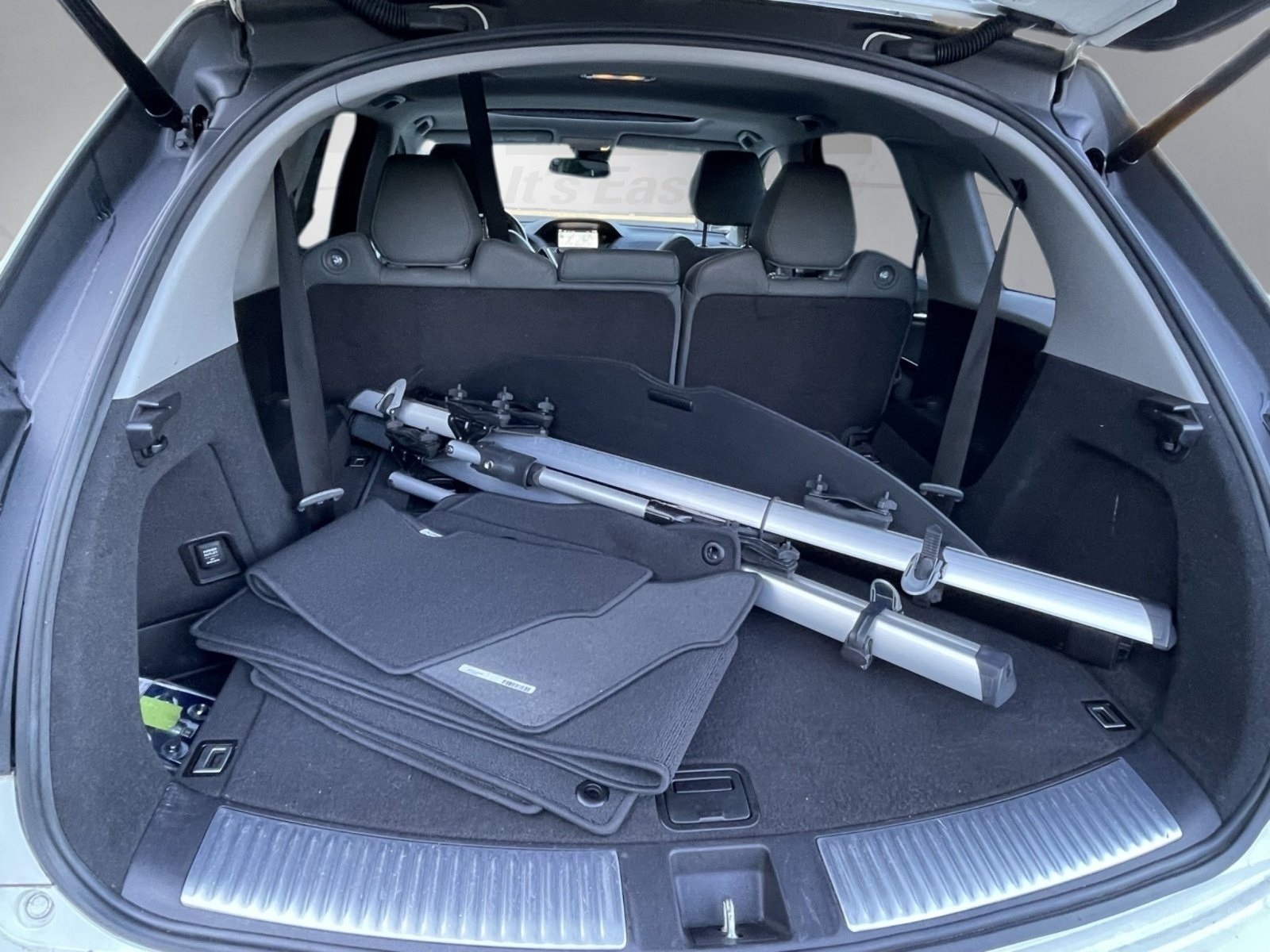 2014 Acura MDX Technology SH-AWD photo 22
