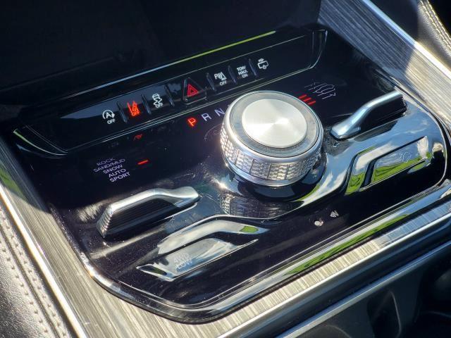 2022 Jeep Wagoneer Series III photo 19