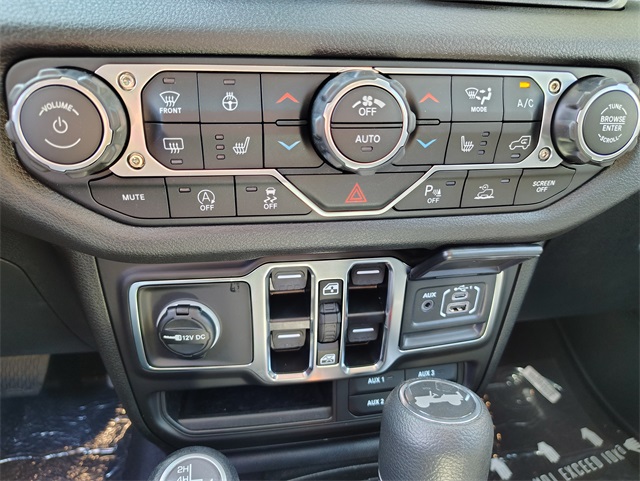 2025 Jeep Wrangler Sport S photo 21
