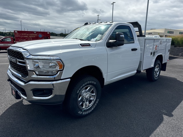 2023 Ram 2500 Tradesman photo 5