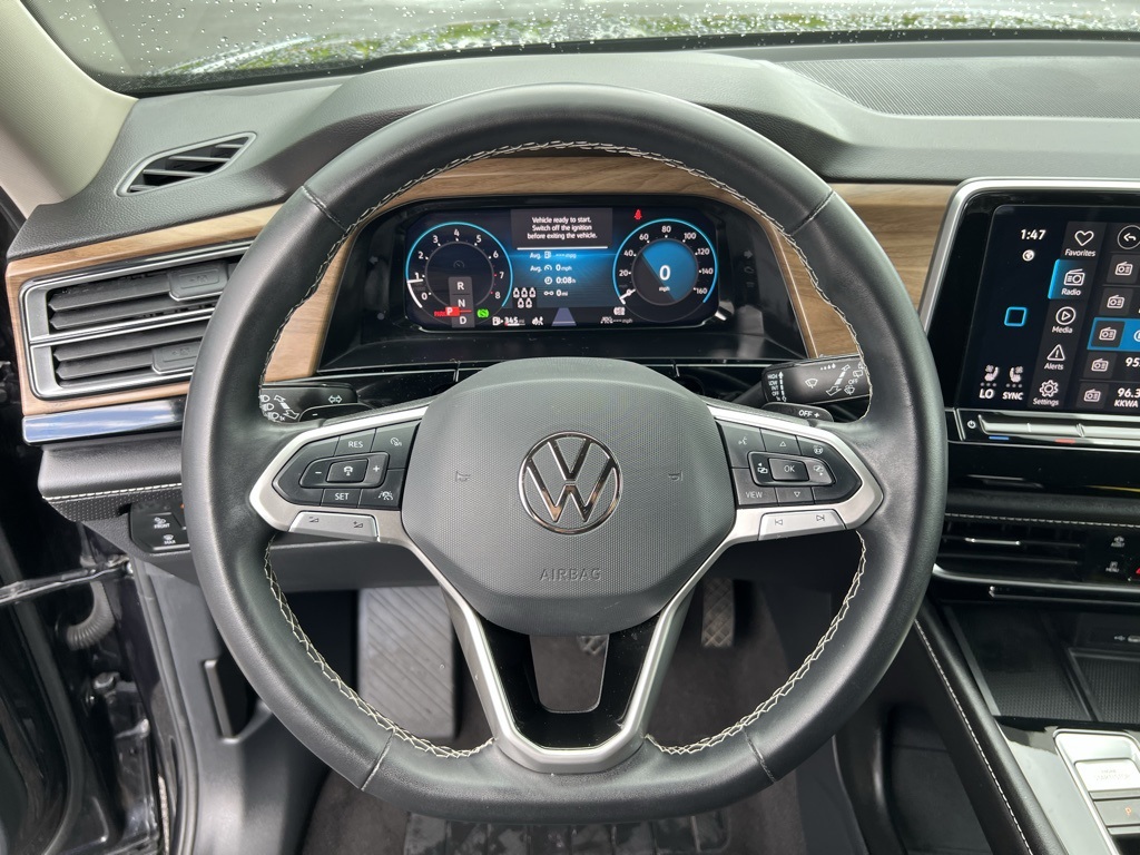 2024 Volkswagen Atlas SE Technology photo 16