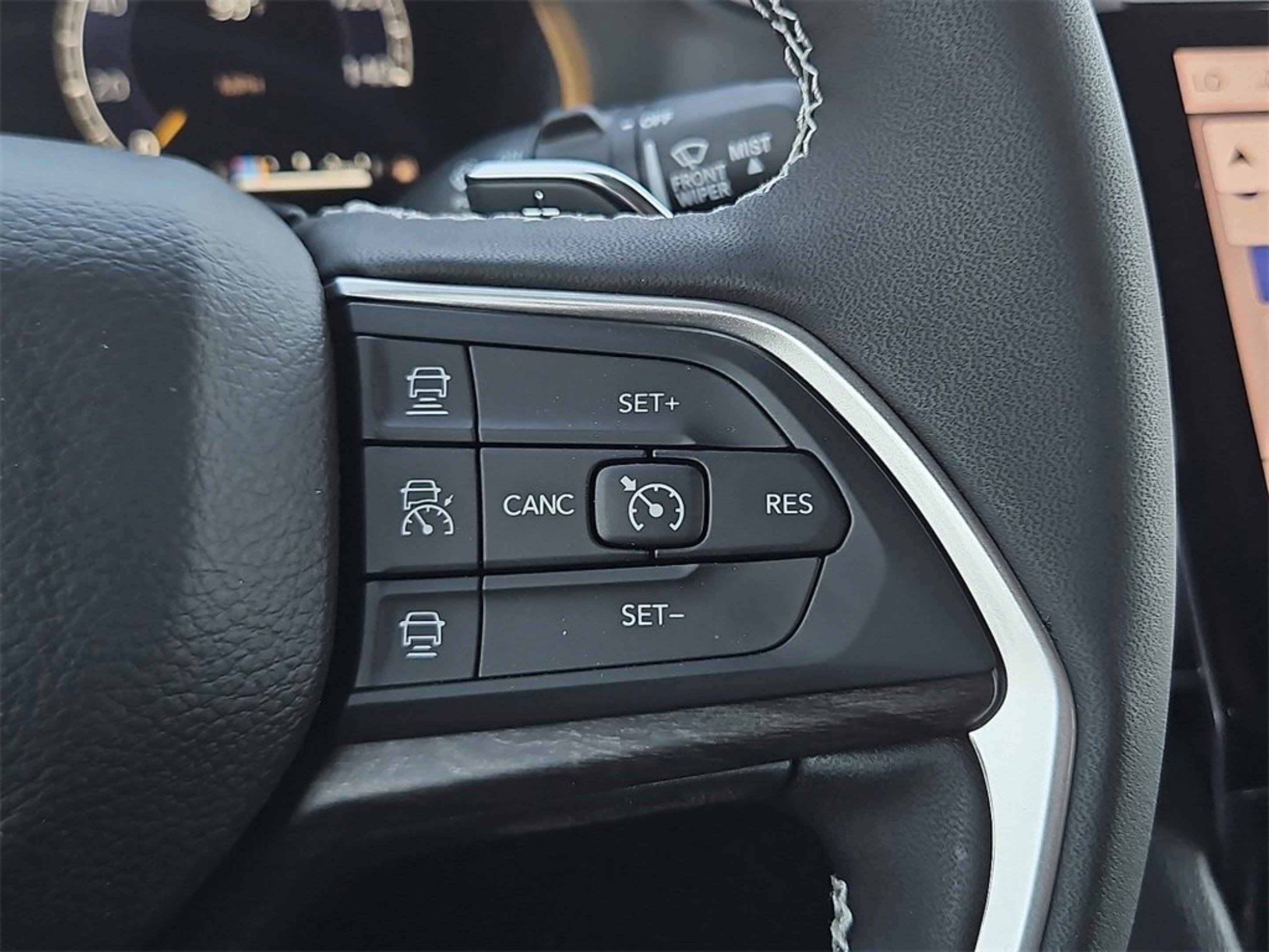 2025 Jeep Grand Cherokee Limited photo 11