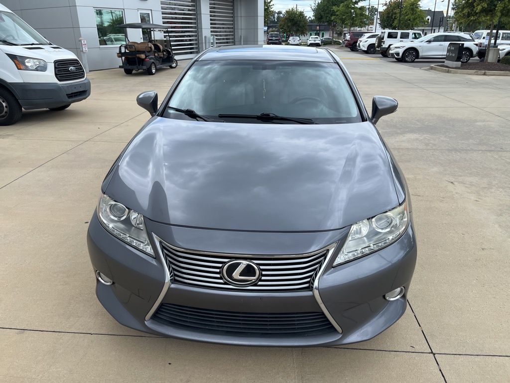 2014 Lexus ES 350 photo 3