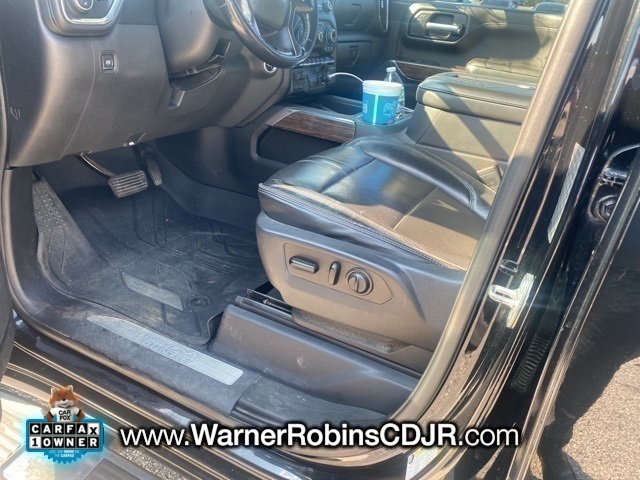 2019 Chevrolet Silverado 1500 High Country photo 5