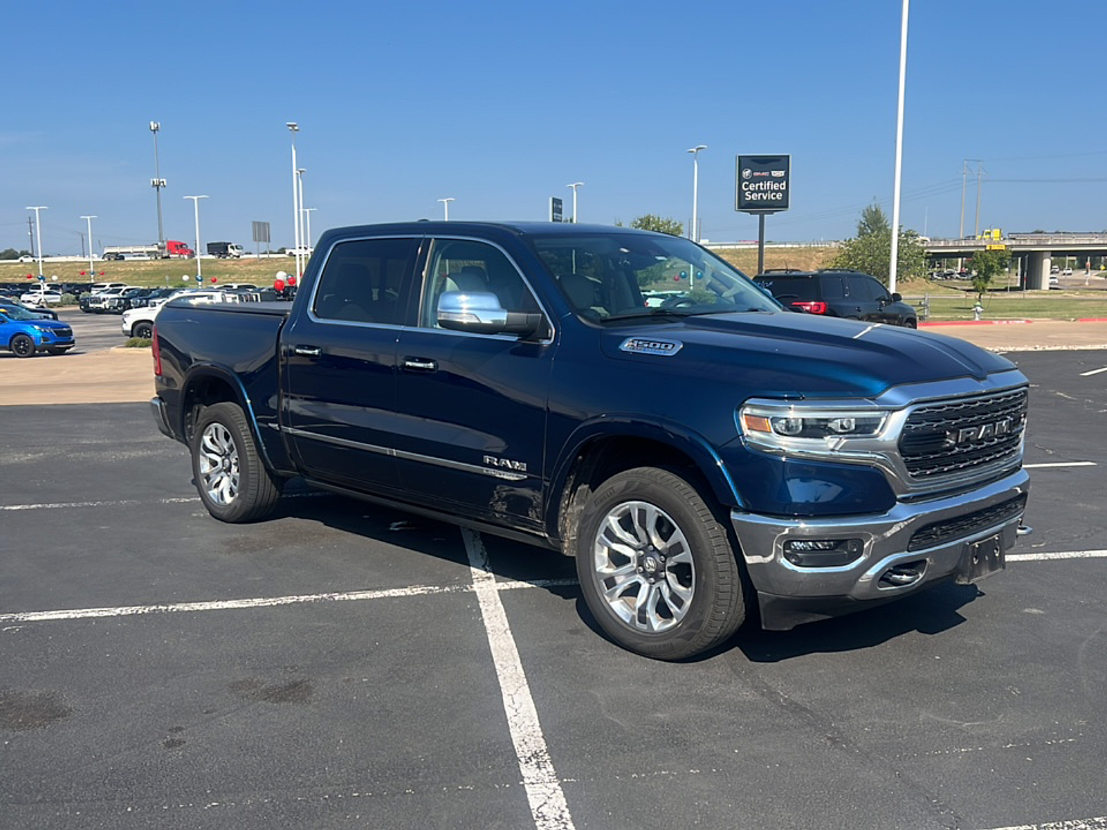 2022 Ram 1500 Limited photo 4