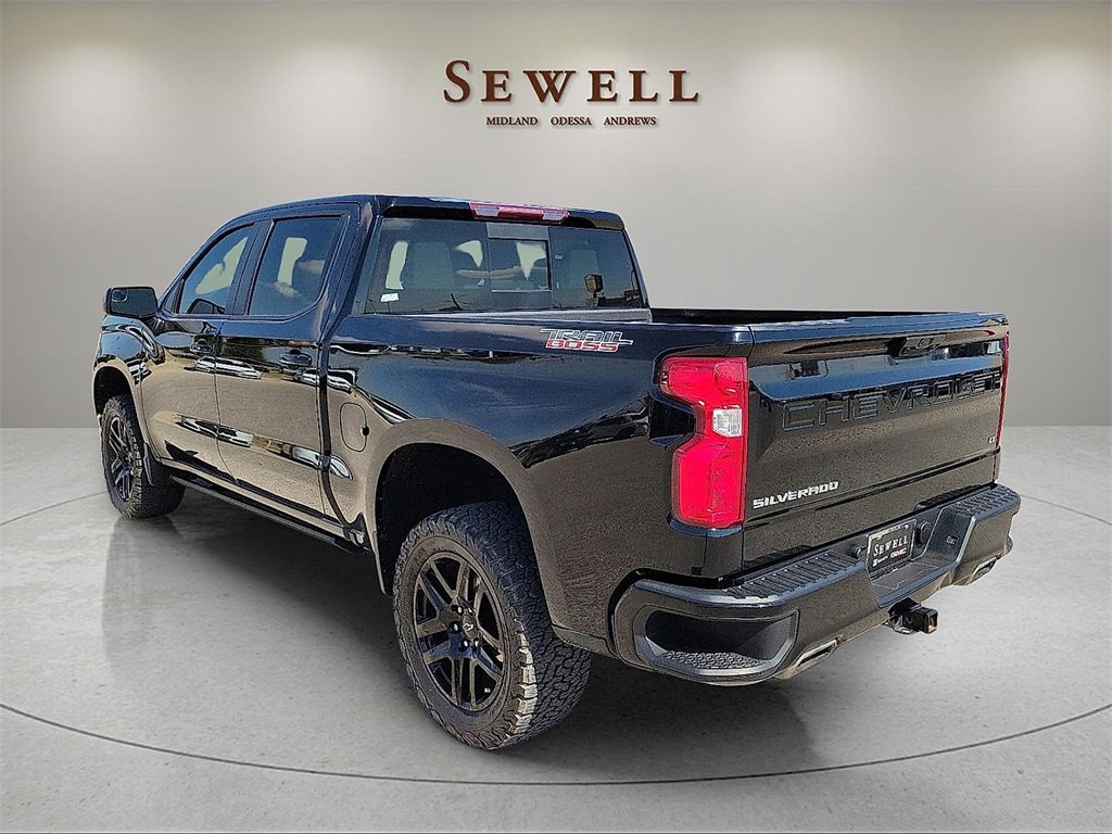 2022 Chevrolet Silverado 1500 LT Trail Boss photo 3