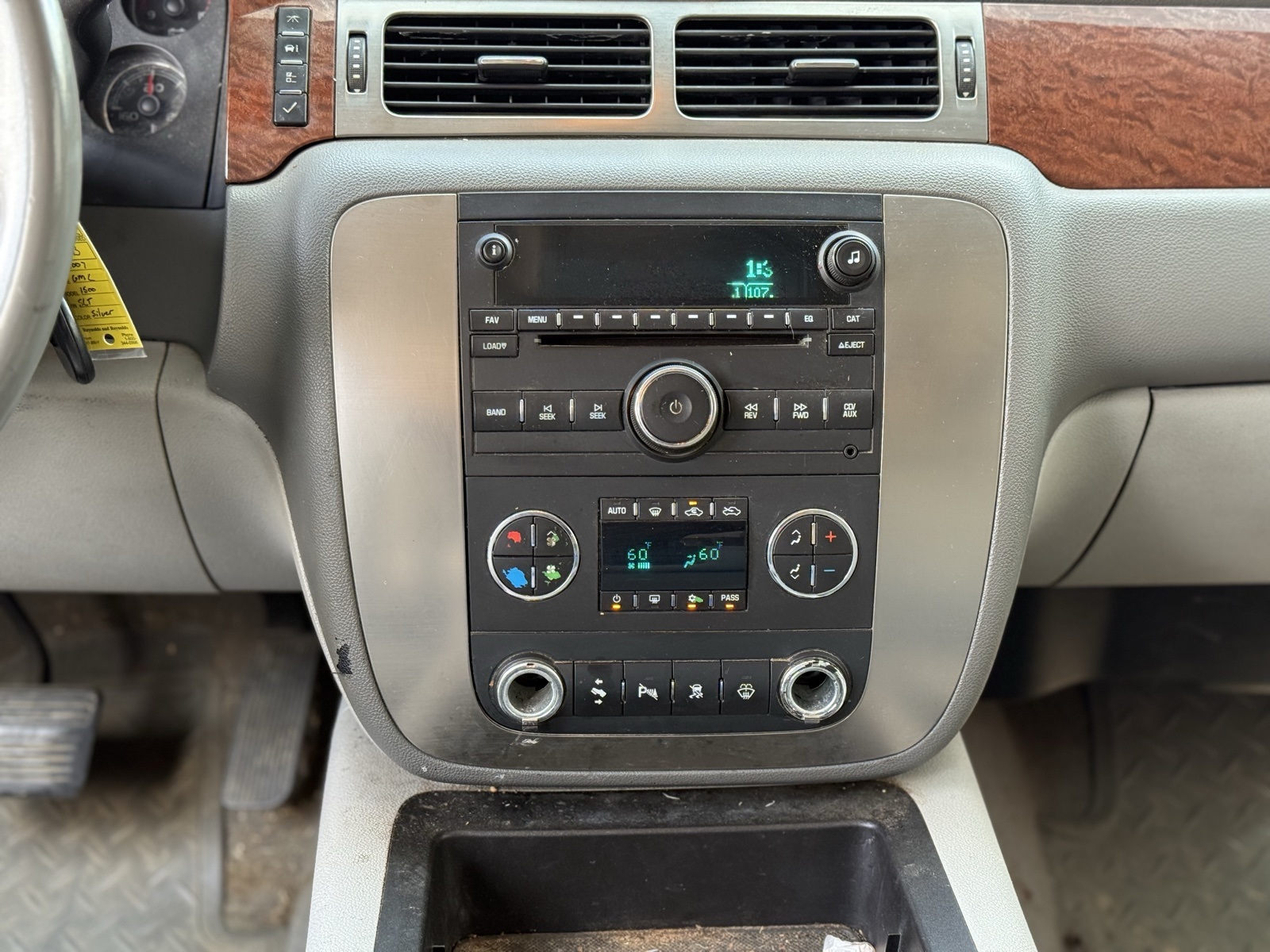 2007 Gmc Sierra 1500 SLT photo 16