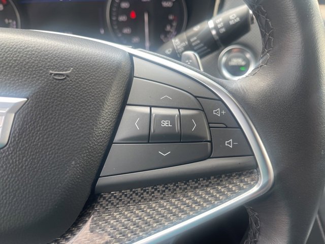 2023 Cadillac XT5 Sport photo 4