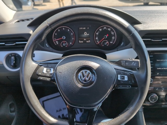 2021 Volkswagen Passat 2.0T SE photo 23