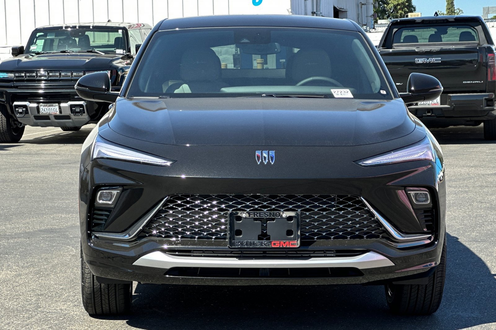 2026 Buick Envista Avenir photo 3