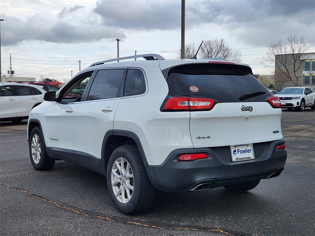 2015 Jeep Cherokee Latitude photo 3