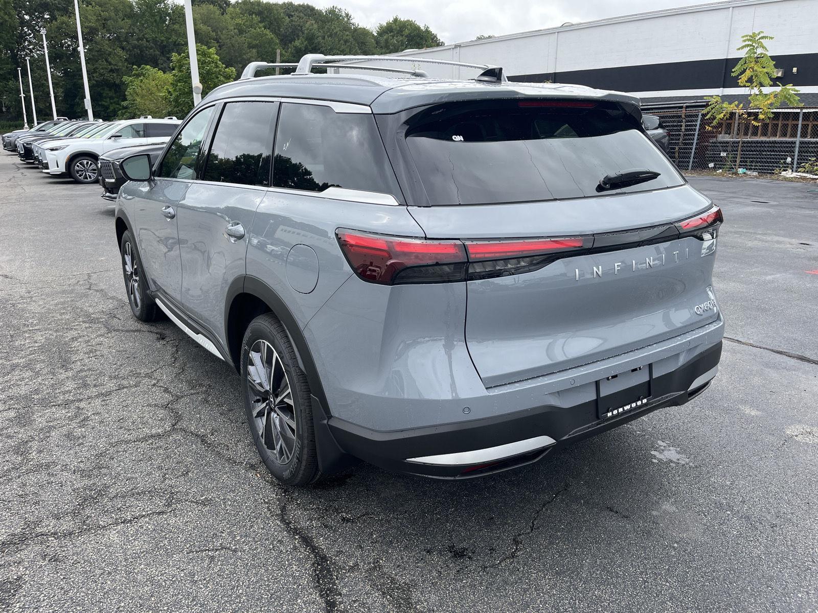 2026 Infiniti QX60 Luxe photo 5
