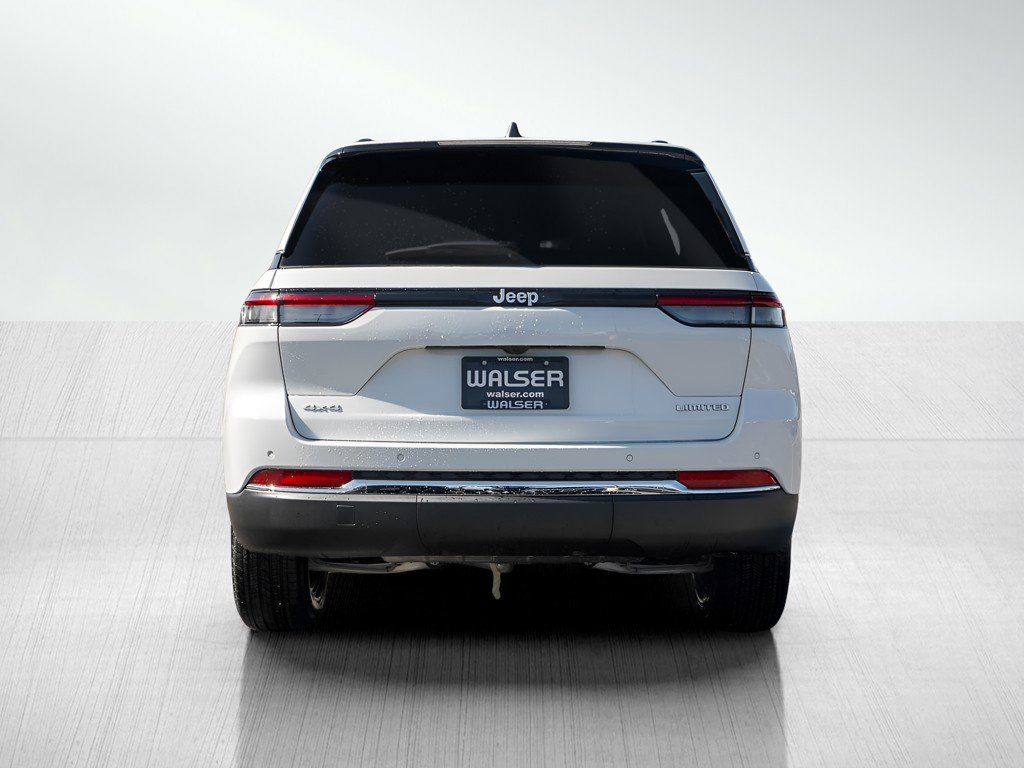 2025 Jeep Grand Cherokee Limited photo 4