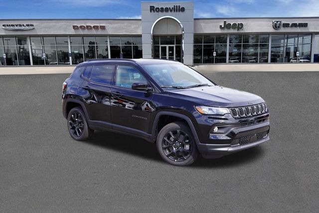 2025 Jeep Compass Latitude's photo