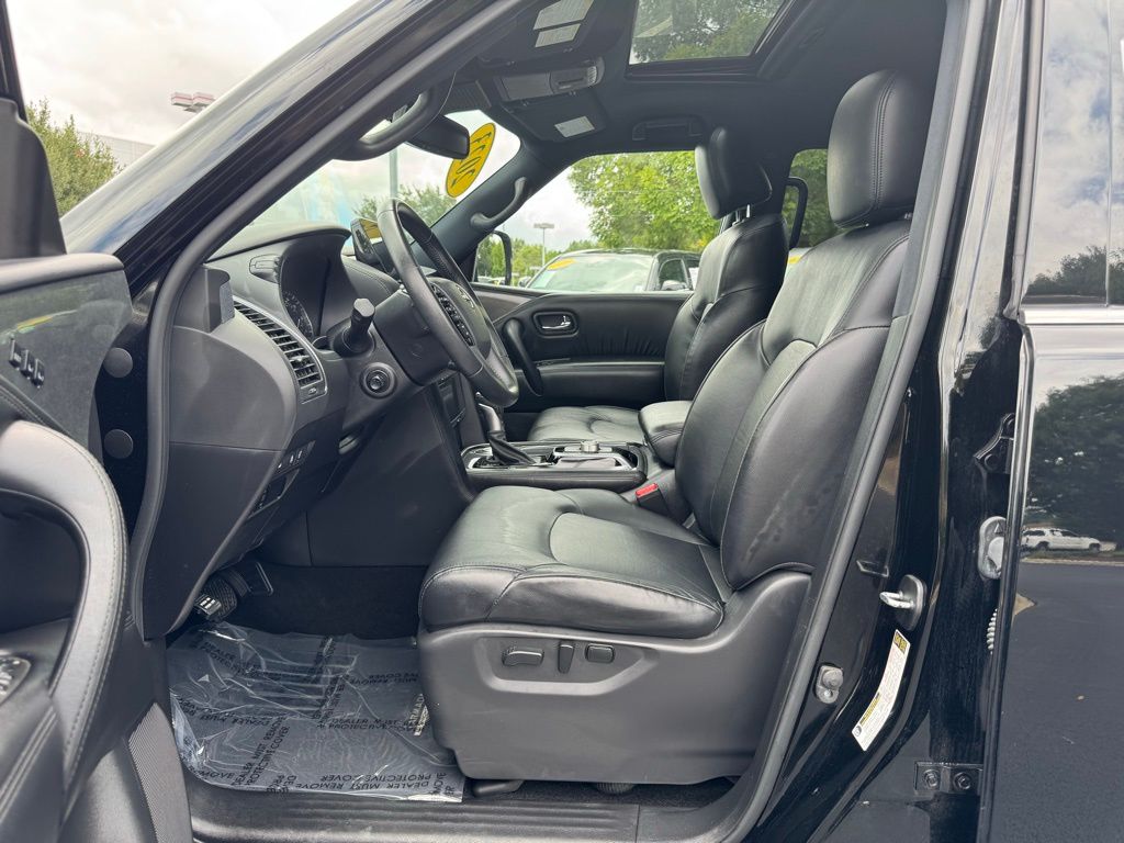 2023 Nissan Armada SL photo 21