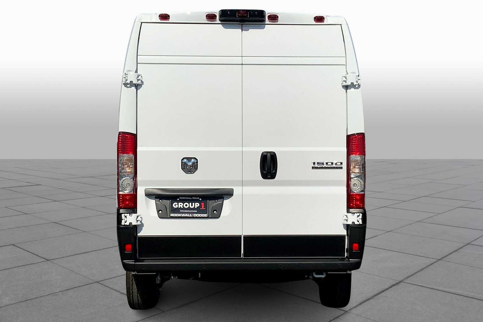2026 Ram ProMaster 1500 photo 3