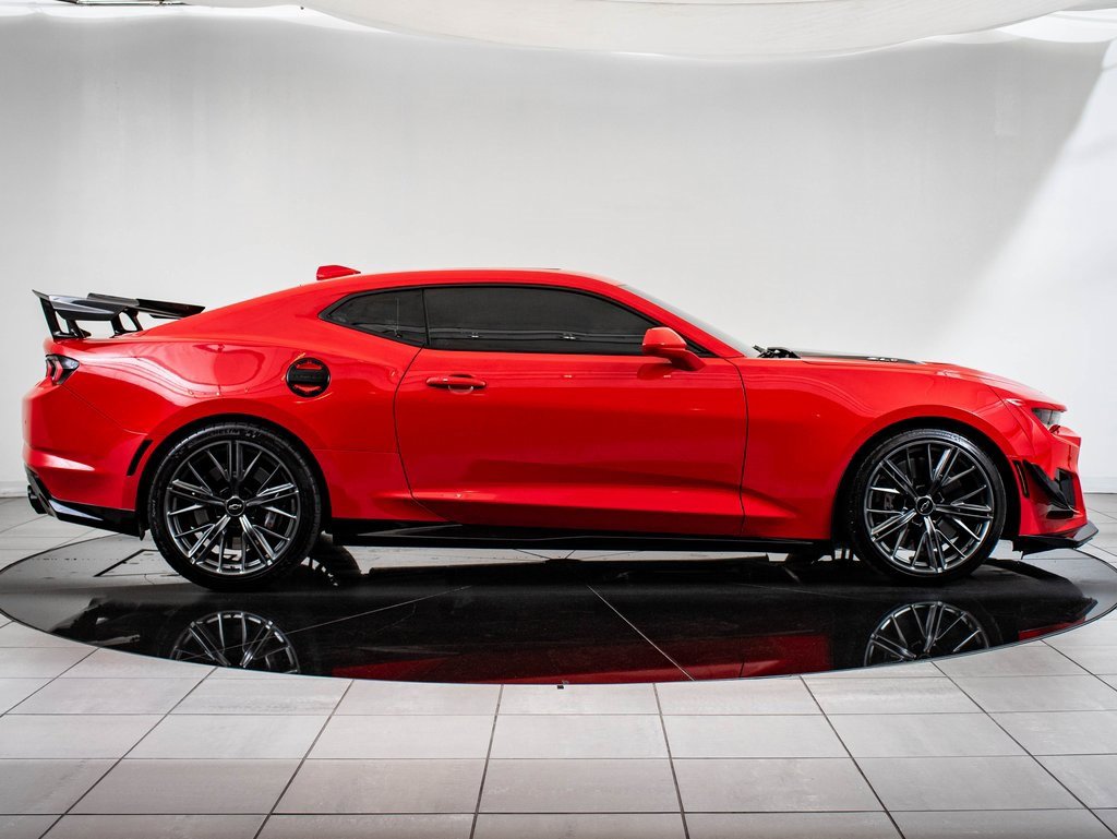 2020 Chevrolet Camaro ZL1 photo 11