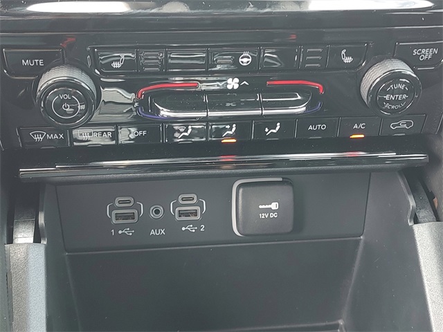 2025 Jeep Grand Cherokee Limited photo 16