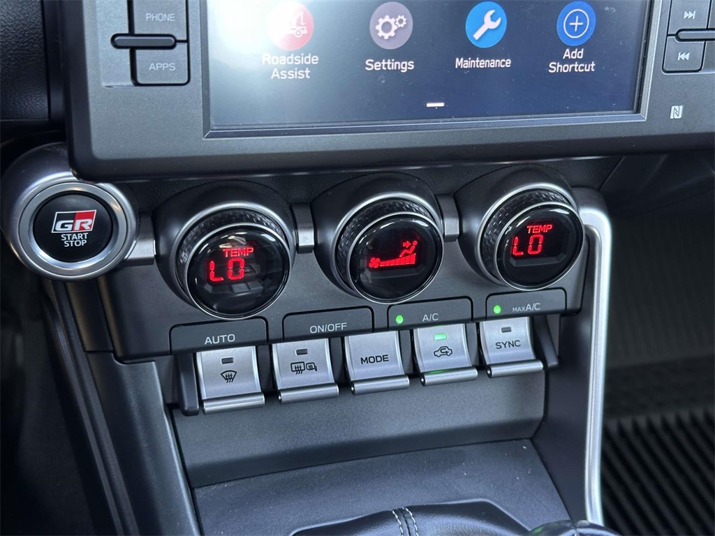 2023 Toyota GR86 Premium photo 5
