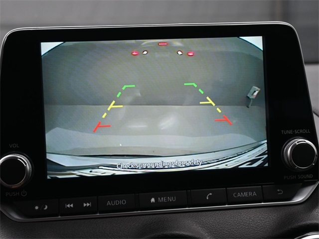 2023 Nissan Sentra SV photo 2