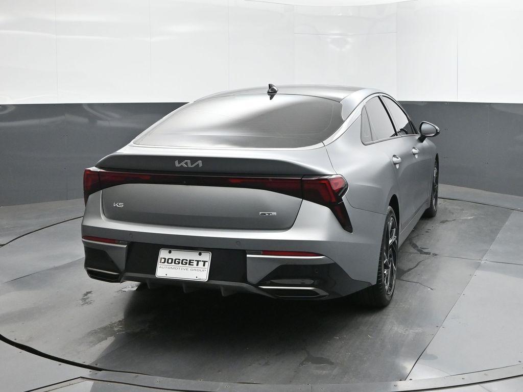 2025 Kia K5 GT-Line photo 8