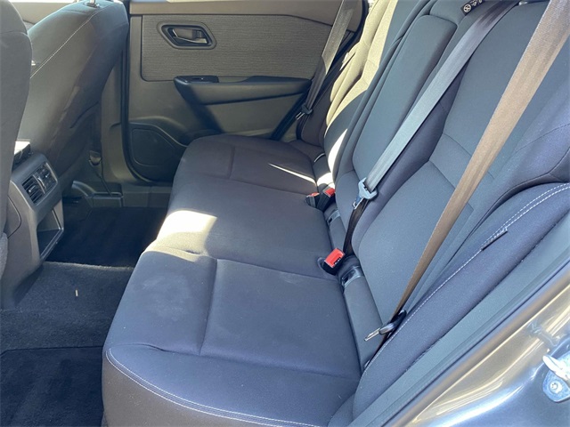 2023 Nissan Rogue S photo 11
