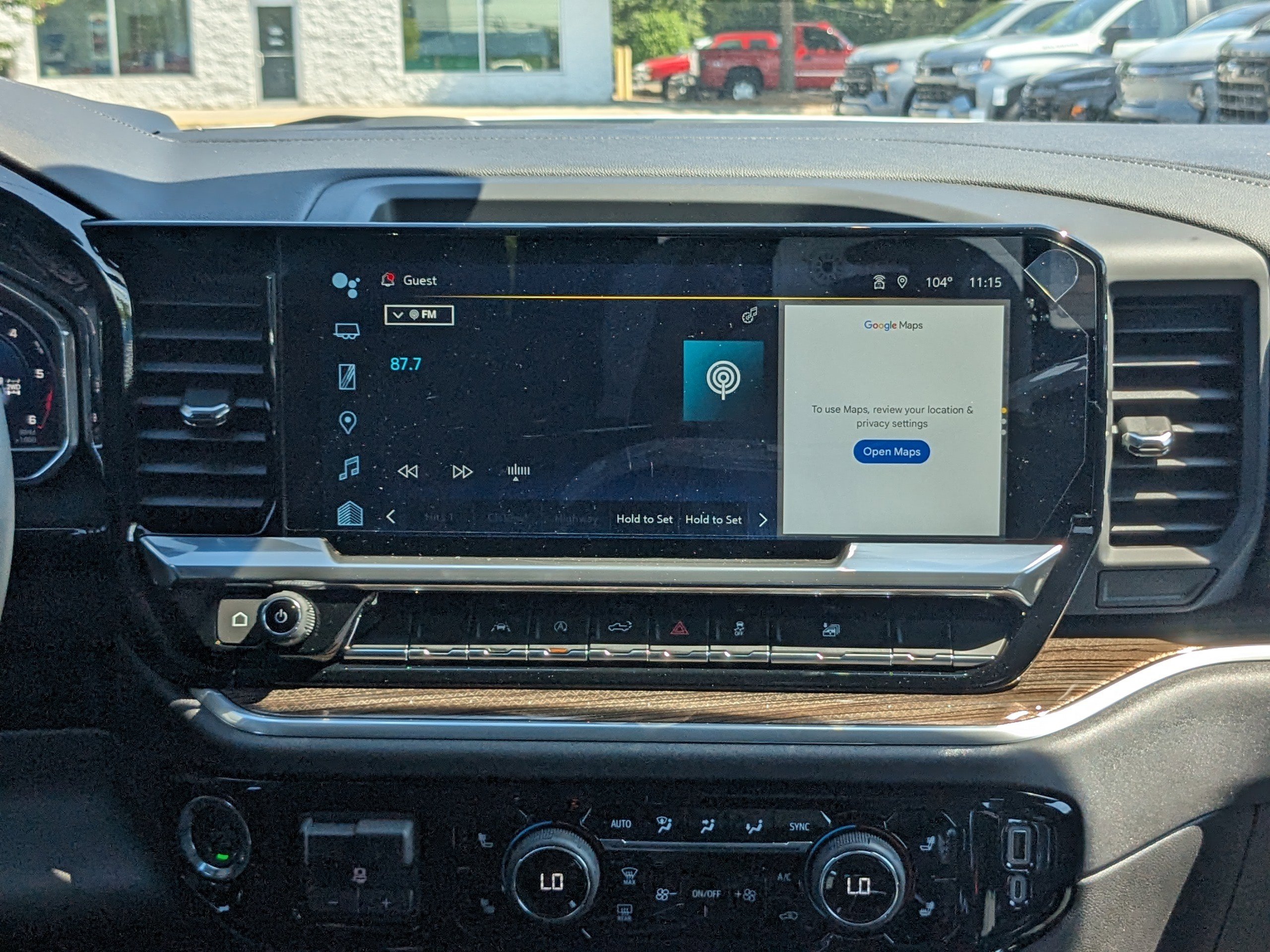 2025 Chevrolet Silverado 1500 RST photo 18